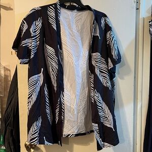 SHEIN Black and White Leaf Pattern Shirt/Short set